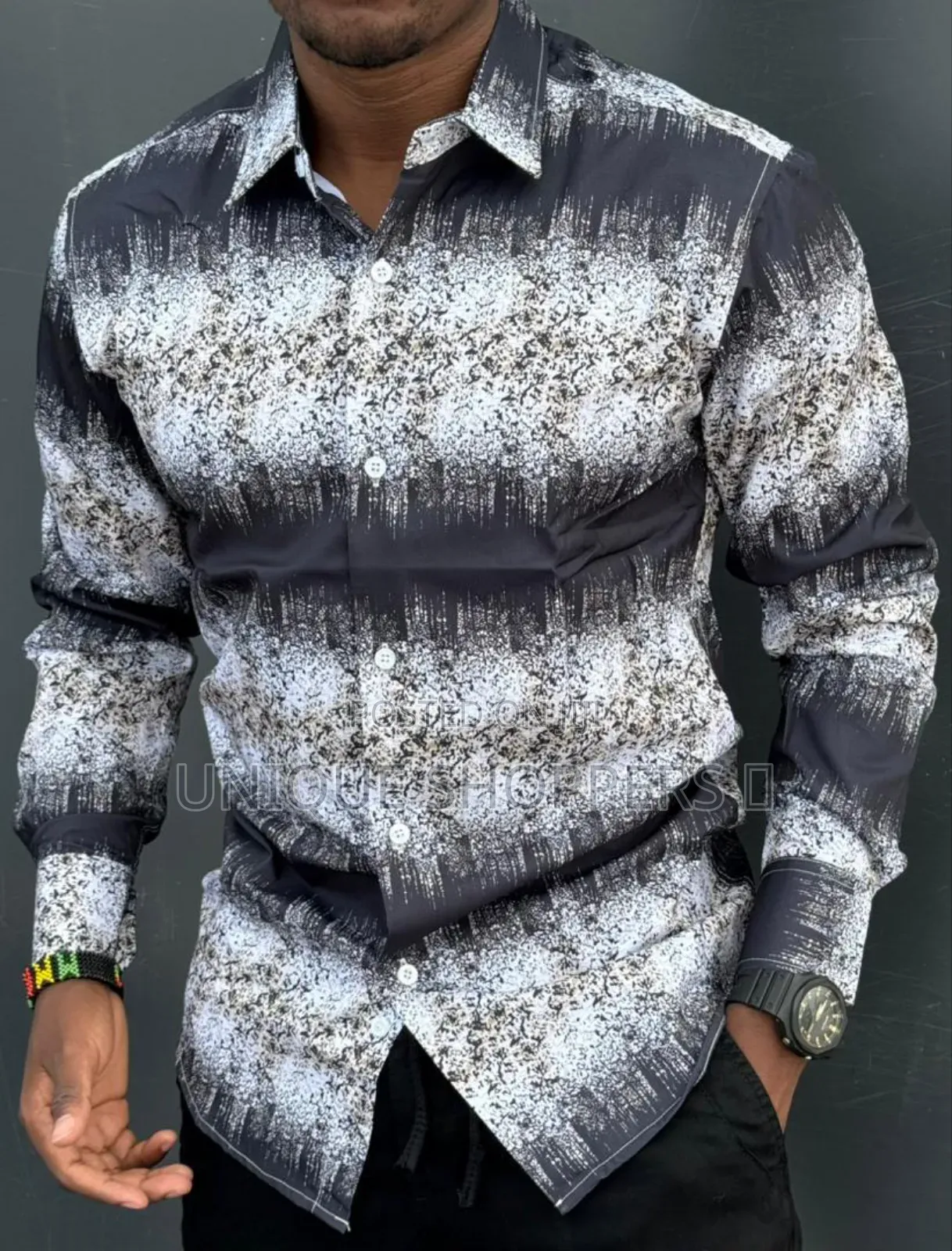 Shirti Kali Sana Available