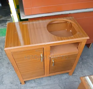 Kabati La Jikoni La Kisasa Lenye Sehemu Ya Gesi