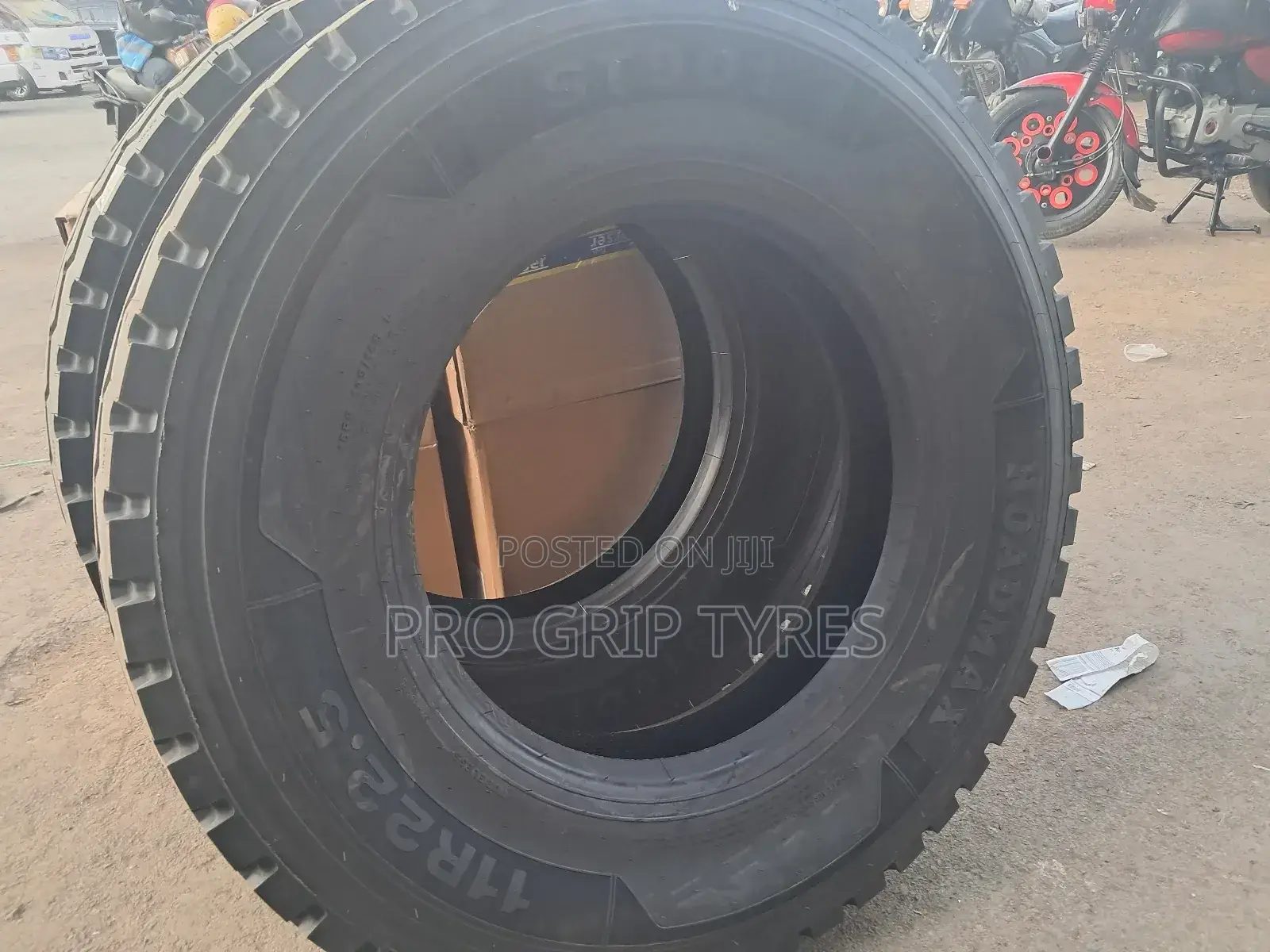 Roadmax Ap 11r22.5