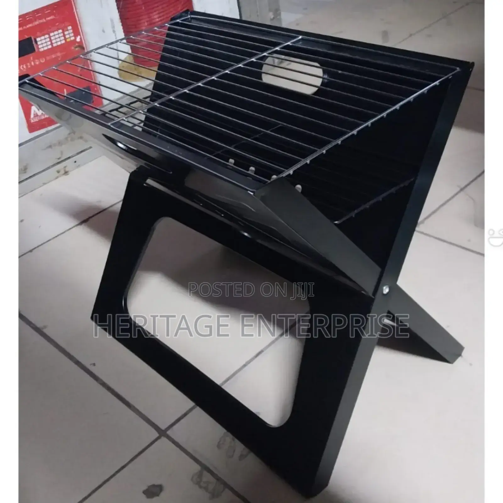 Barbecue Charcoal Grill