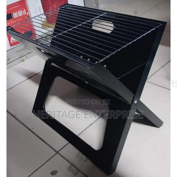 Barbecue Charcoal Grill