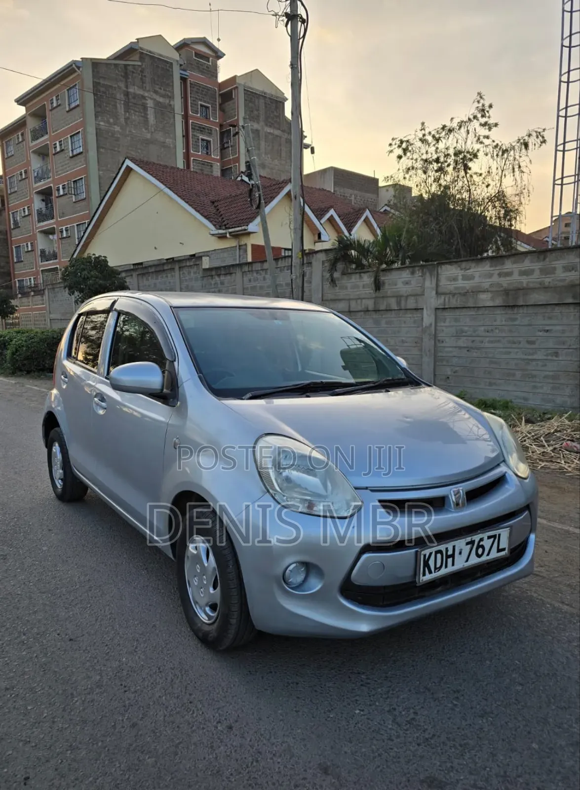 Toyota Passo 2015 Gray