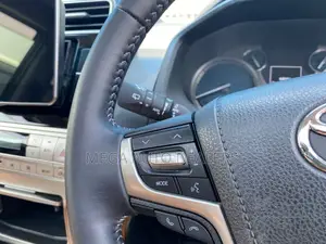 Toyota Land Cruiser Prado 2022 Black