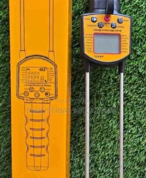 Moisture Meter Machine - main view