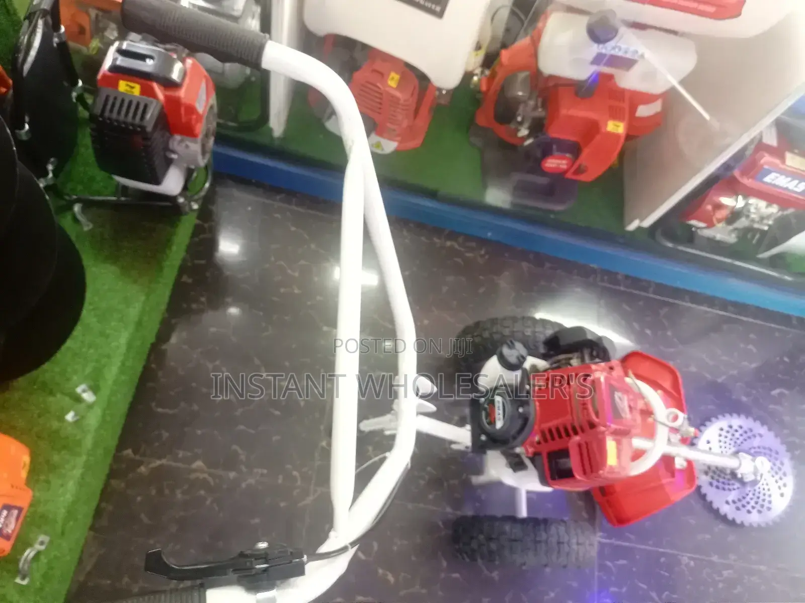 Brush Cutter 4 Stroke With Wheels