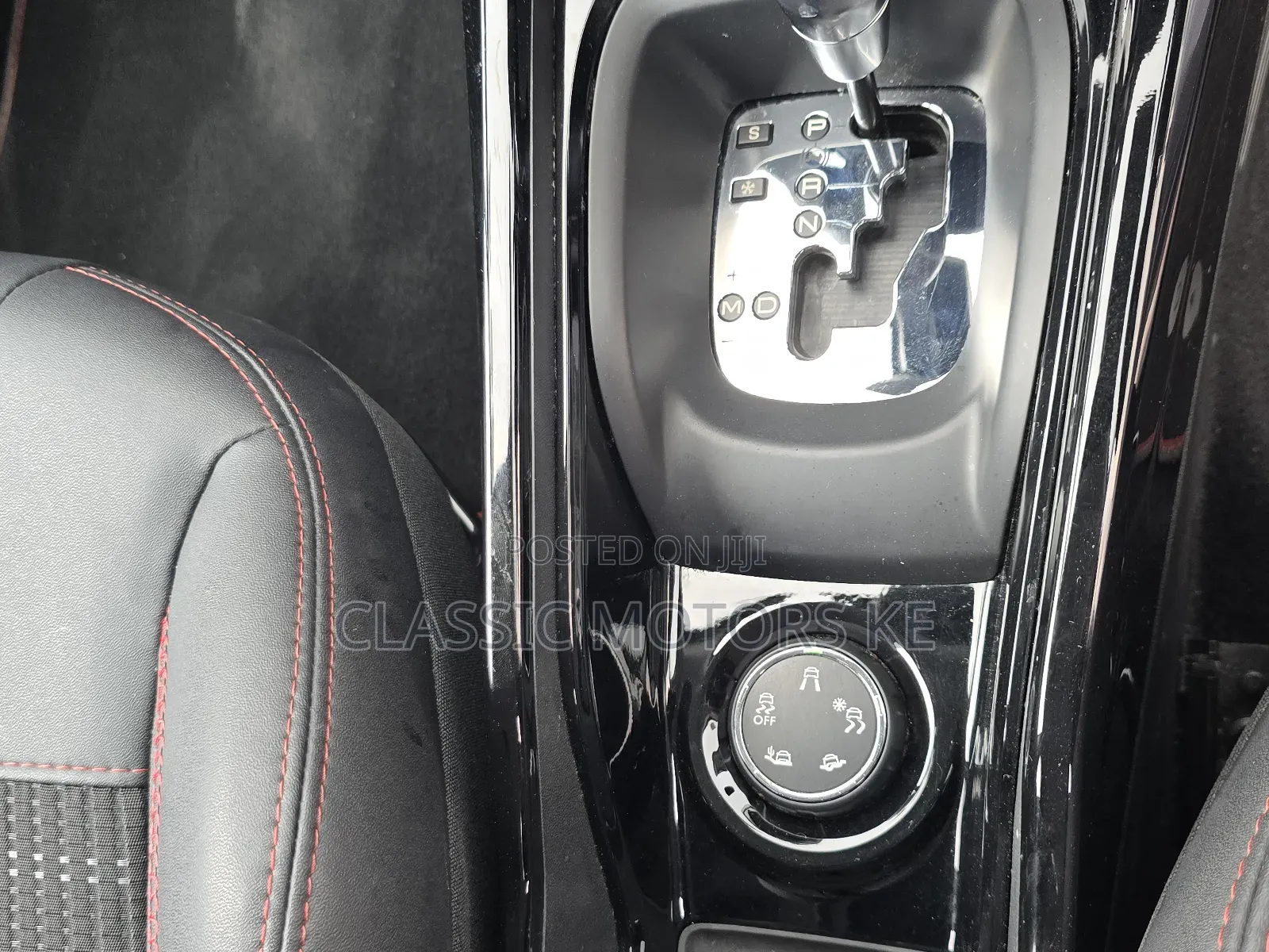 Peugeot 2008 1.2 PureTech (155 Hp) 2019 Silver