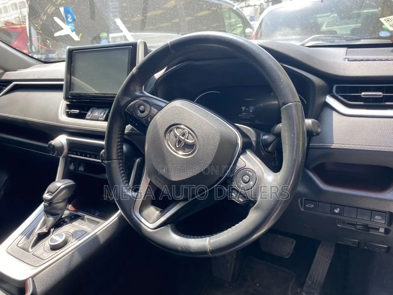 Toyota RAV4 2019 White