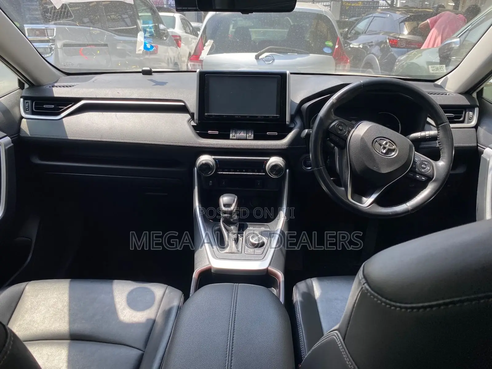 Toyota RAV4 2019 White