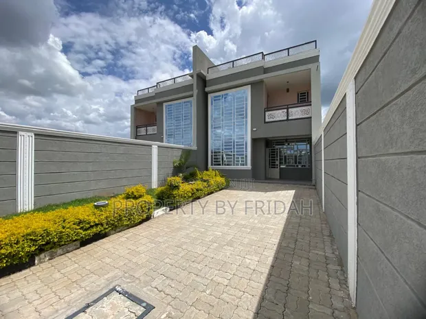 4bdrm Mansion in Kitengela for sale