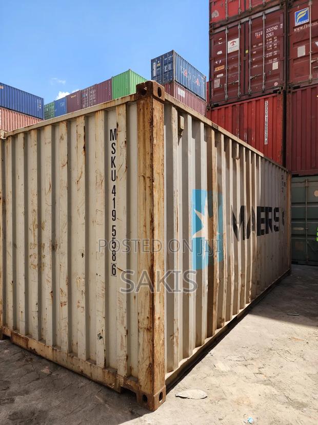 Durability! 20ft Containers - main view