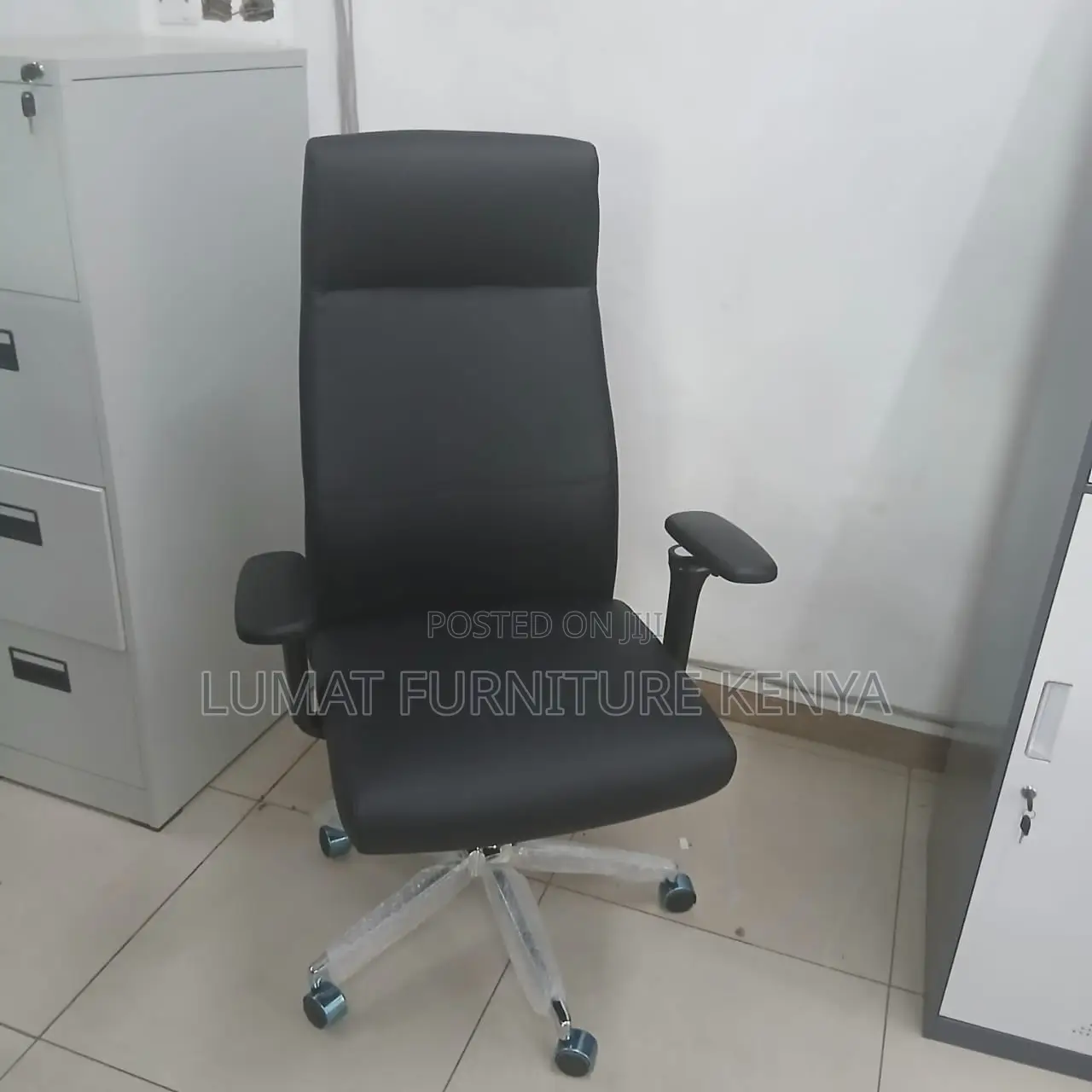 High Back Leather Modern High Rank Staff Seat