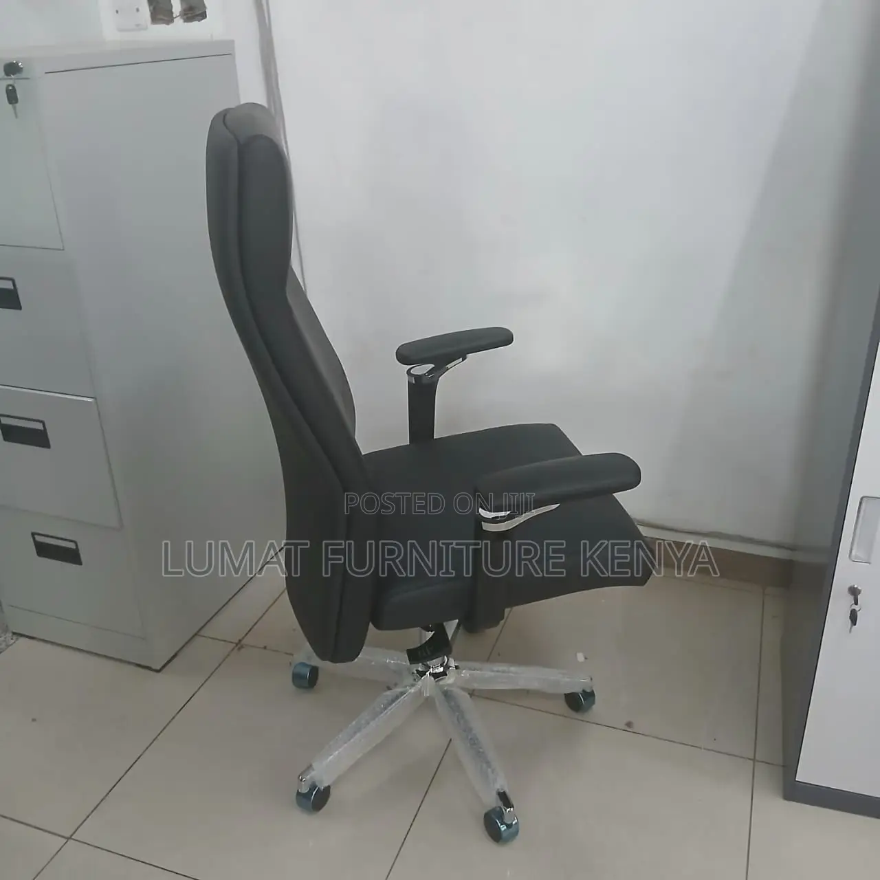 High Back Leather Modern High Rank Staff Seat