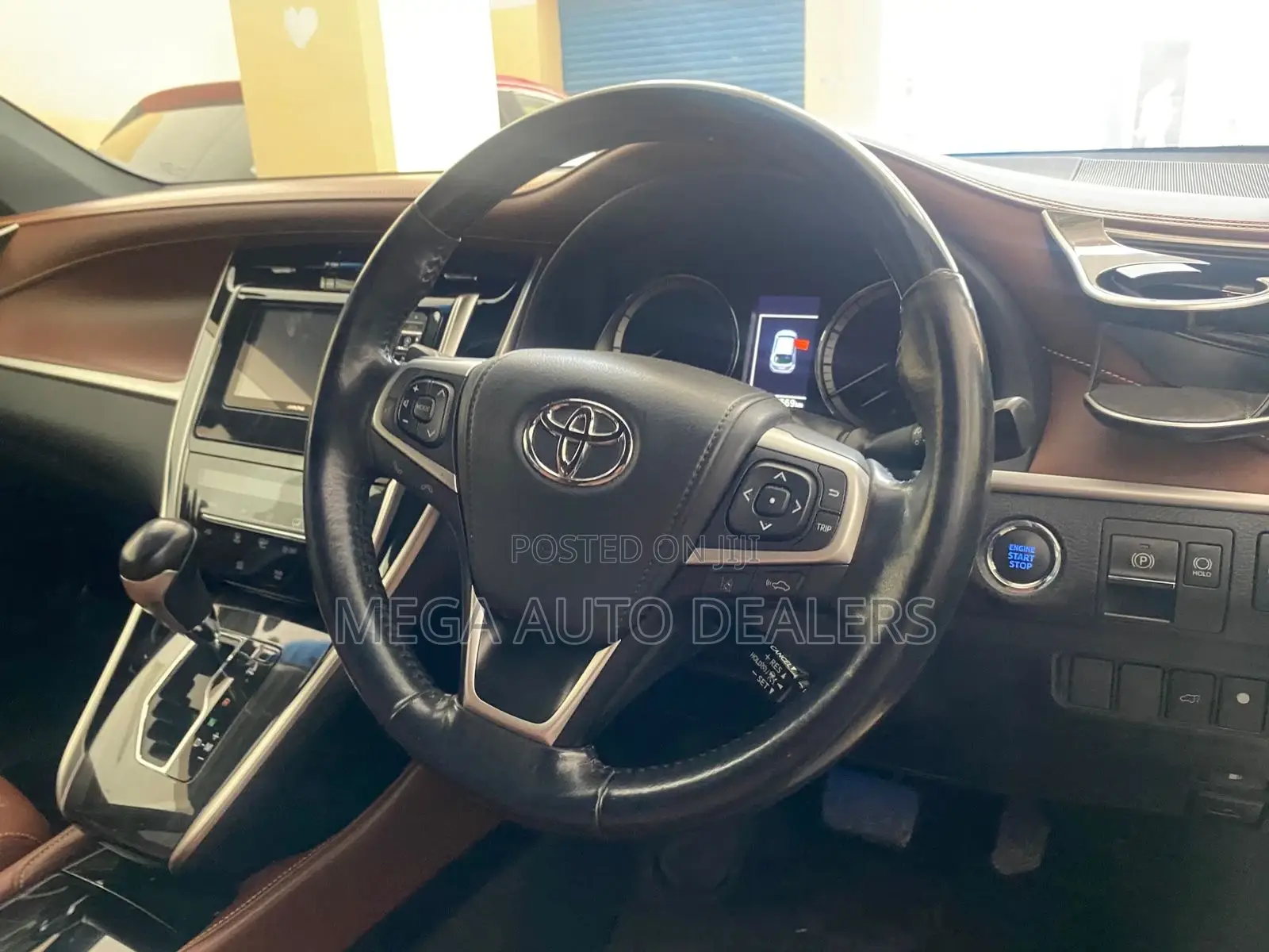 Toyota Harrier 2018 White