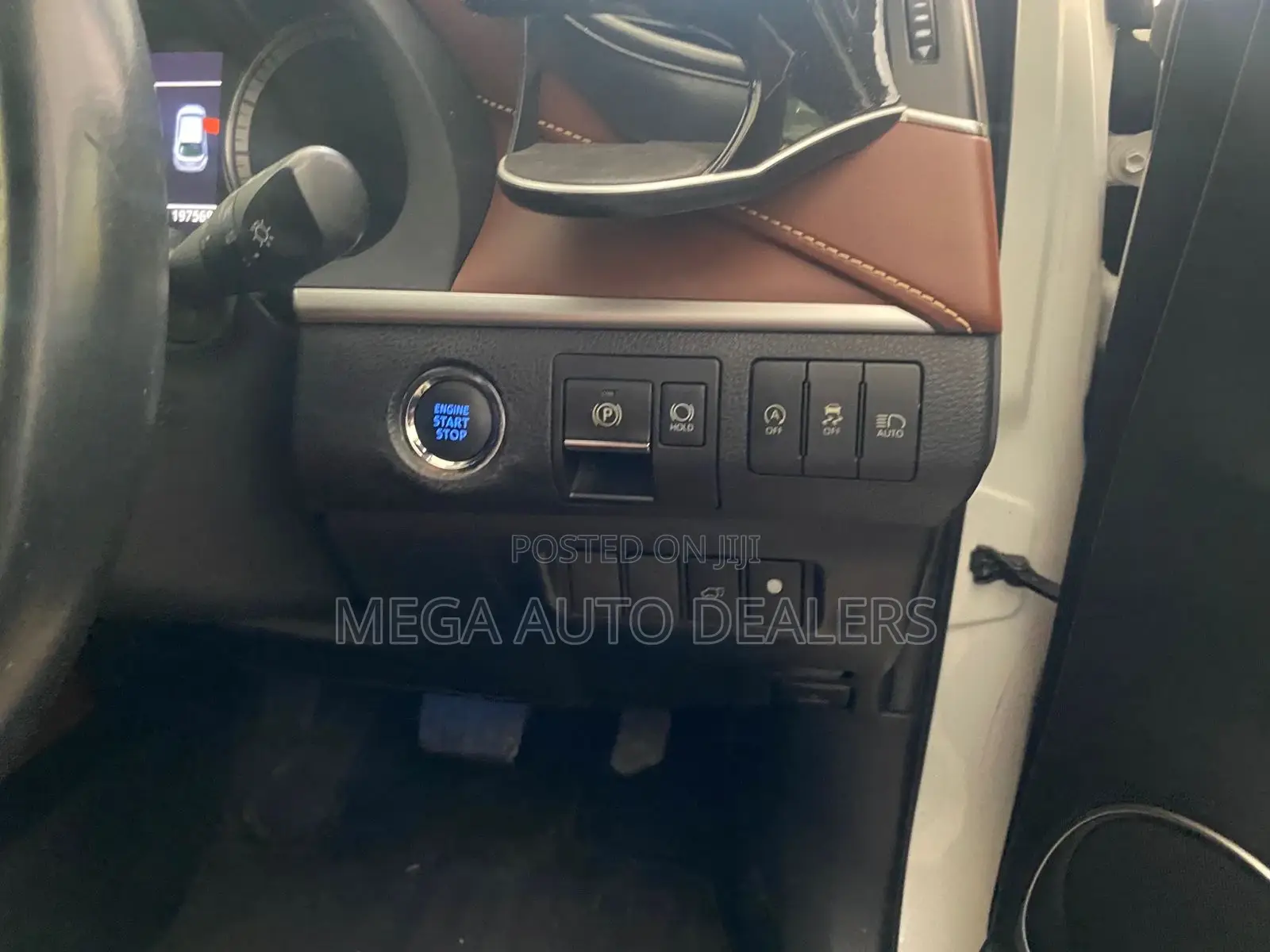 Toyota Harrier 2018 White