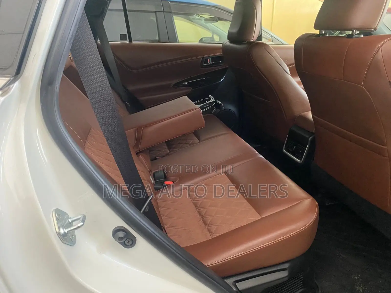Toyota Harrier 2018 White