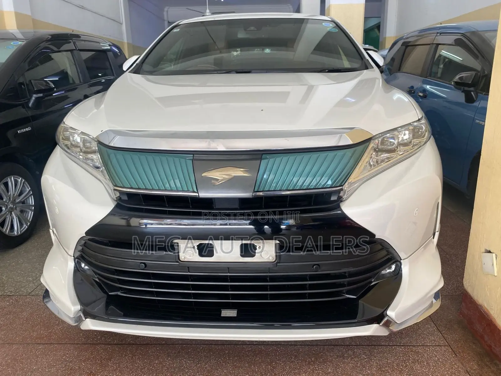 Toyota Harrier 2018 White