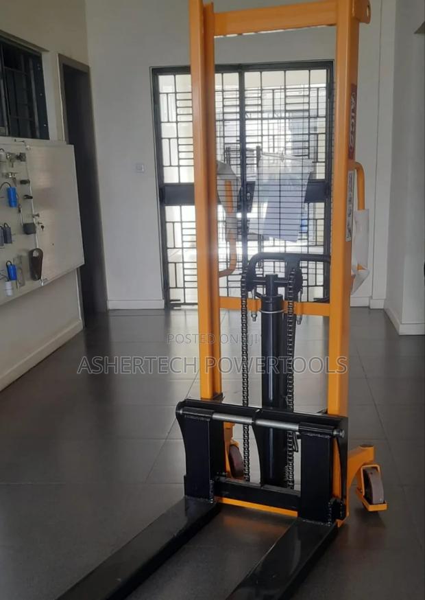 Manual Stacker