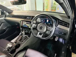 Volkswagen Passat 2018 Black