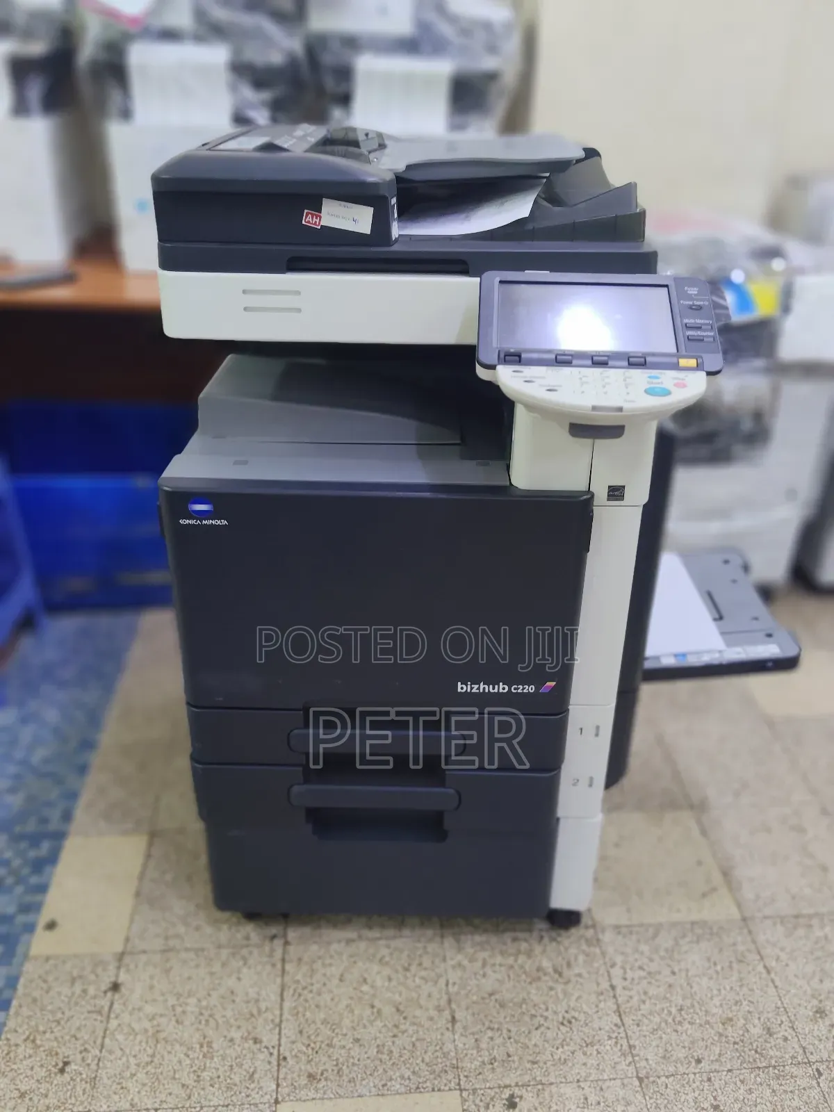 Konica Minolta Bizhub C220