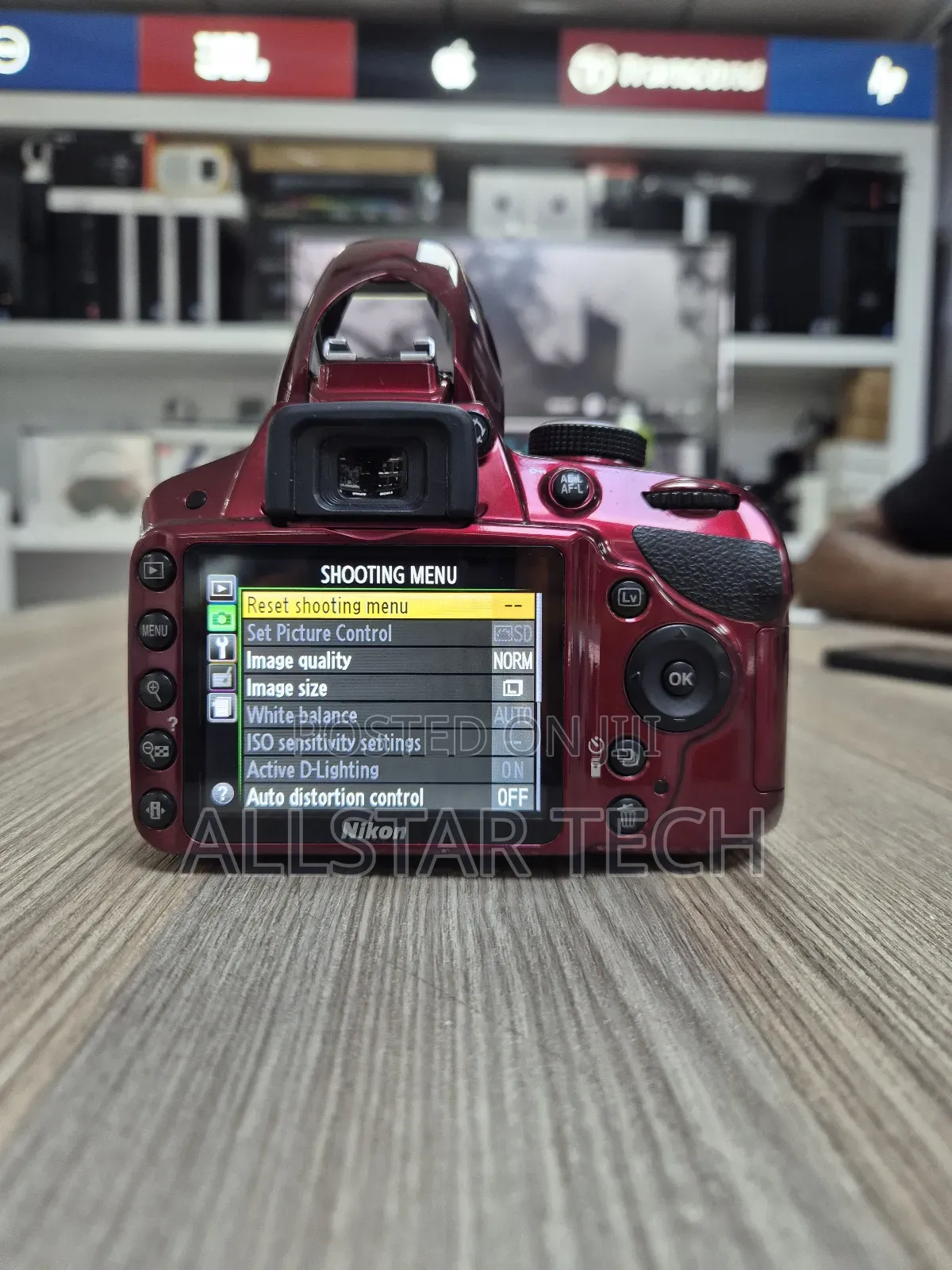 Nikon D3200 DSLR Camera With 18-55mm Lens Clean Unit*