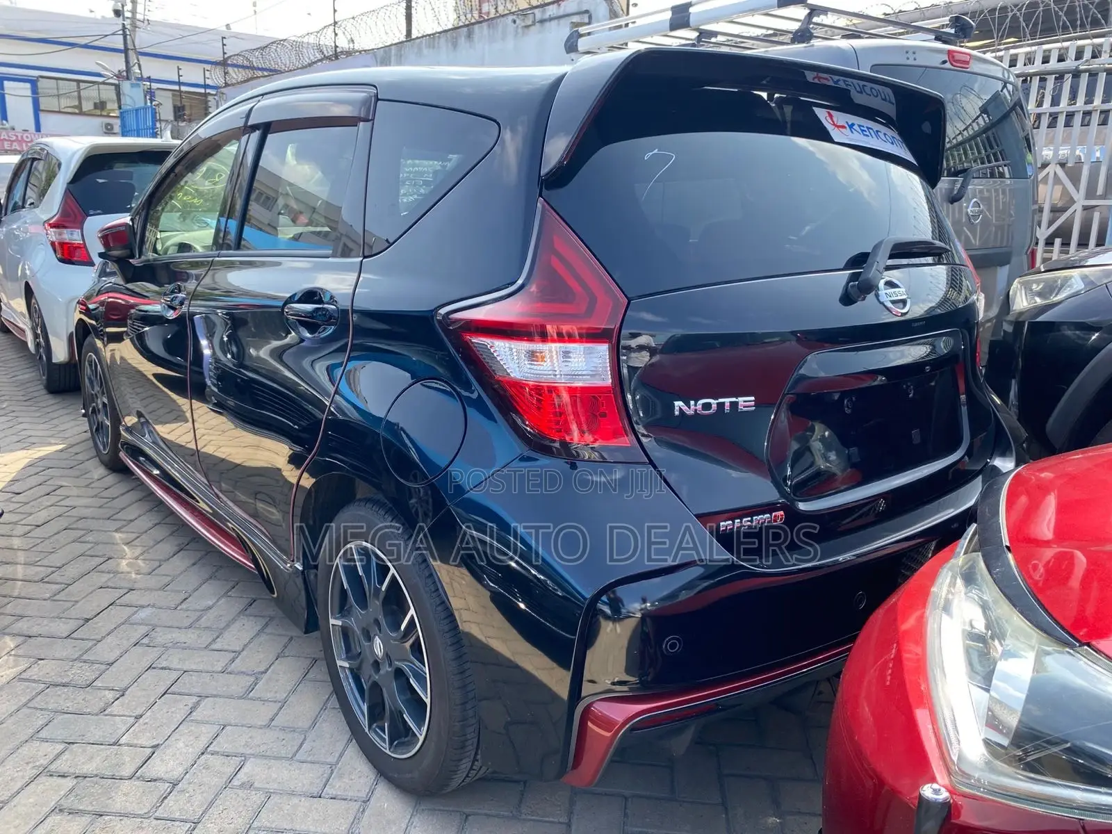 Nissan Note 2018 Black