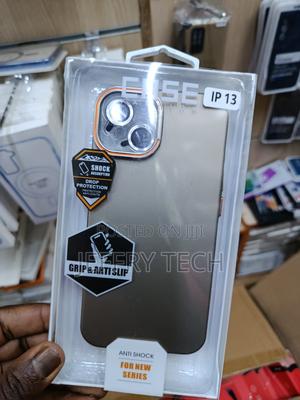 Diverb Apple iPhone 13 Shockproof Case With Camera Lens Protector - thumbnail 2