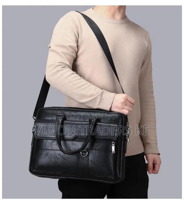 Jeep Baluo Single Pockets Laptop Bag -Black - thumbnail 2
