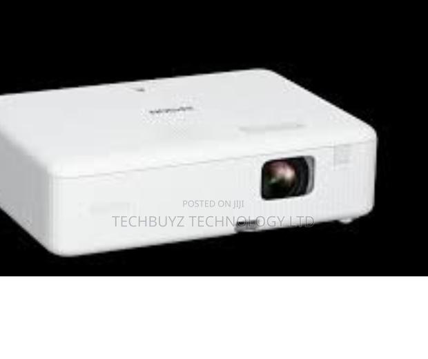 Epson Co-w01 Projector 3lcd Technology,Wxga,1280 X 800,3000-2000 Lumen