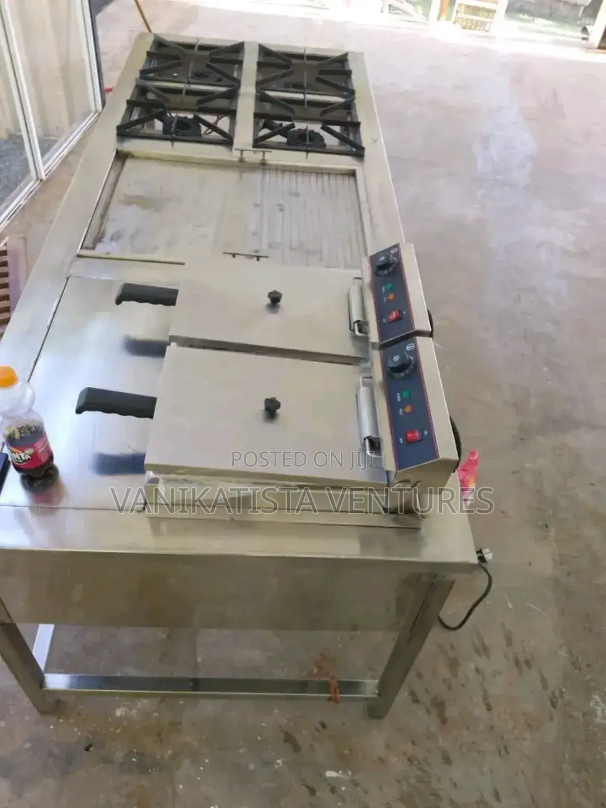 Commercial Cooker With Deep Fryer, Hot Plate and Chips Damper