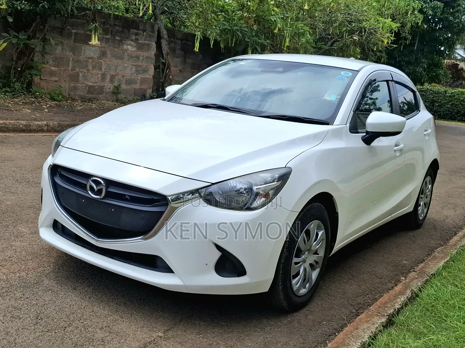 Mazda Demio 2019 Pearl