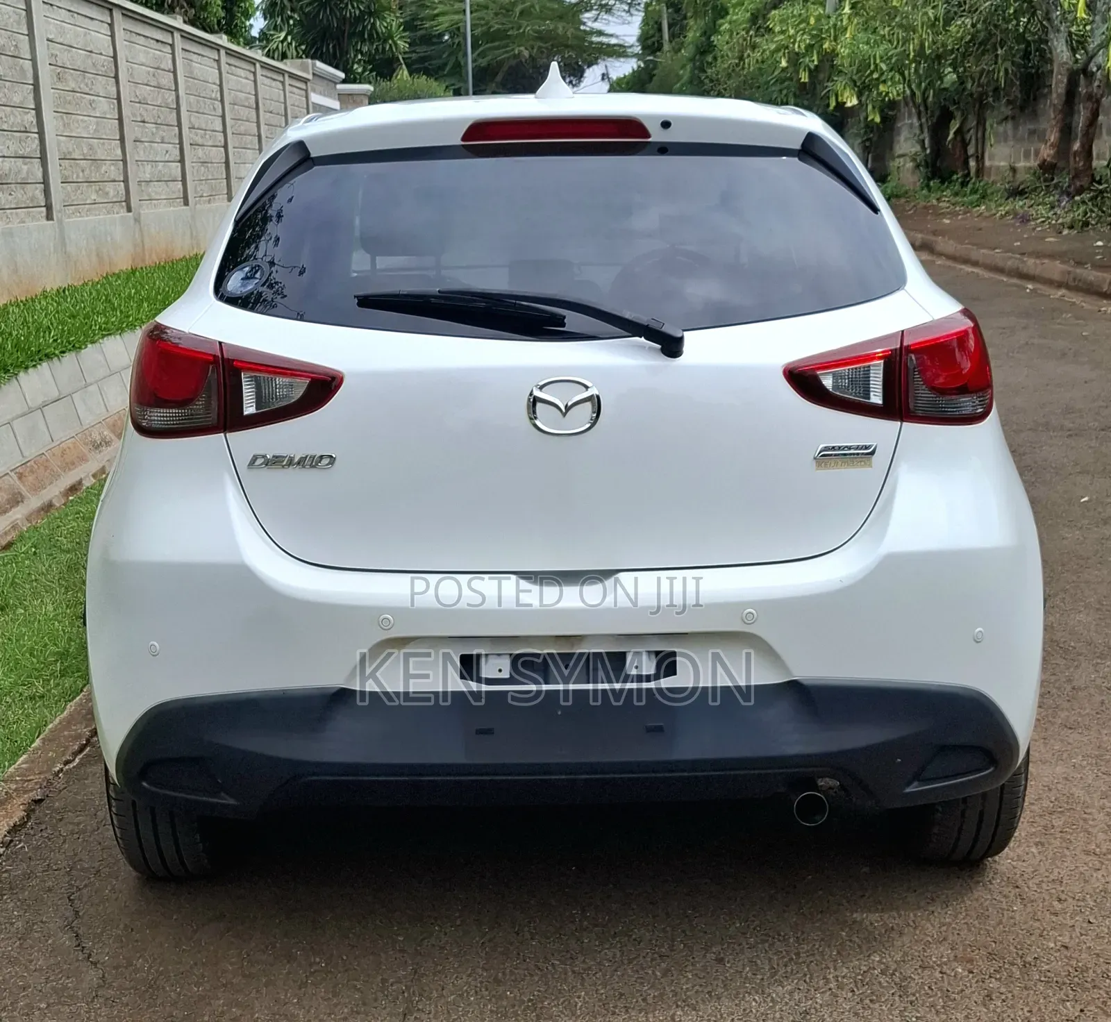 Mazda Demio 2019 Pearl