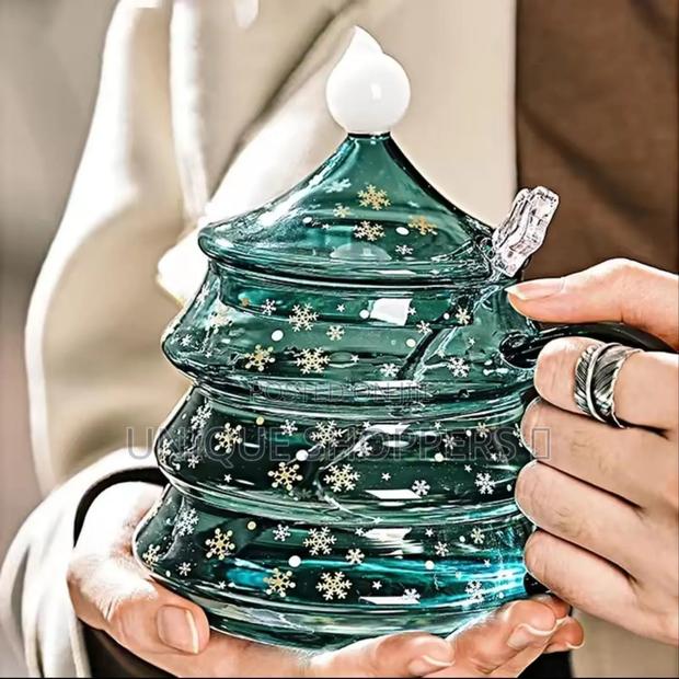 Cute Luxurious Ceramic Santa Claus Christmas Themed Cup Set + Gift Box