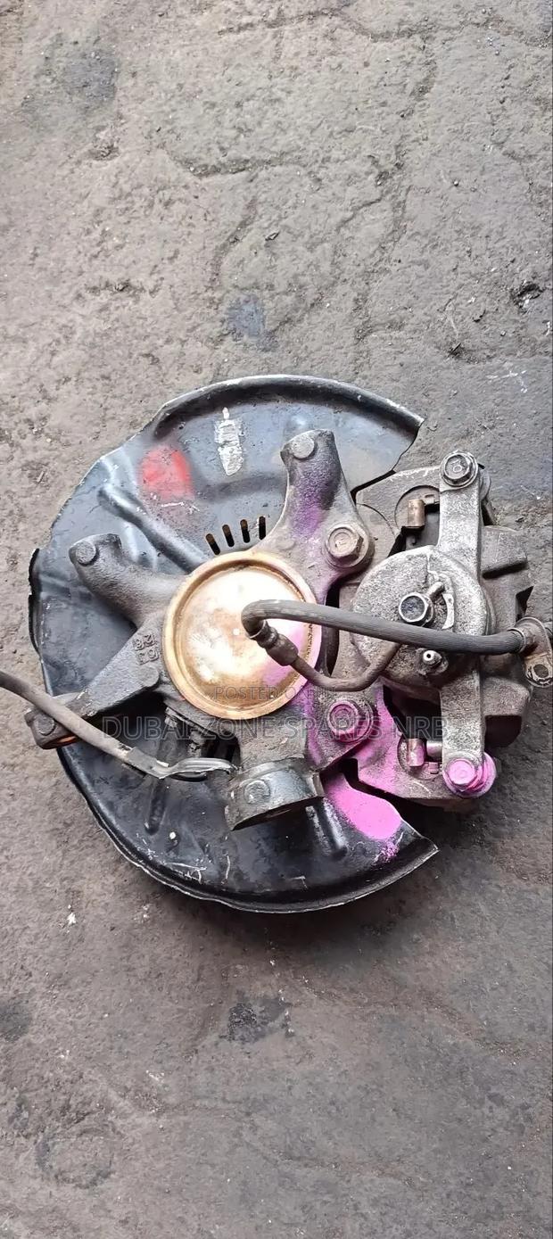 Complete Wheel Hubs Hilux D-4d Vigo 2wd.