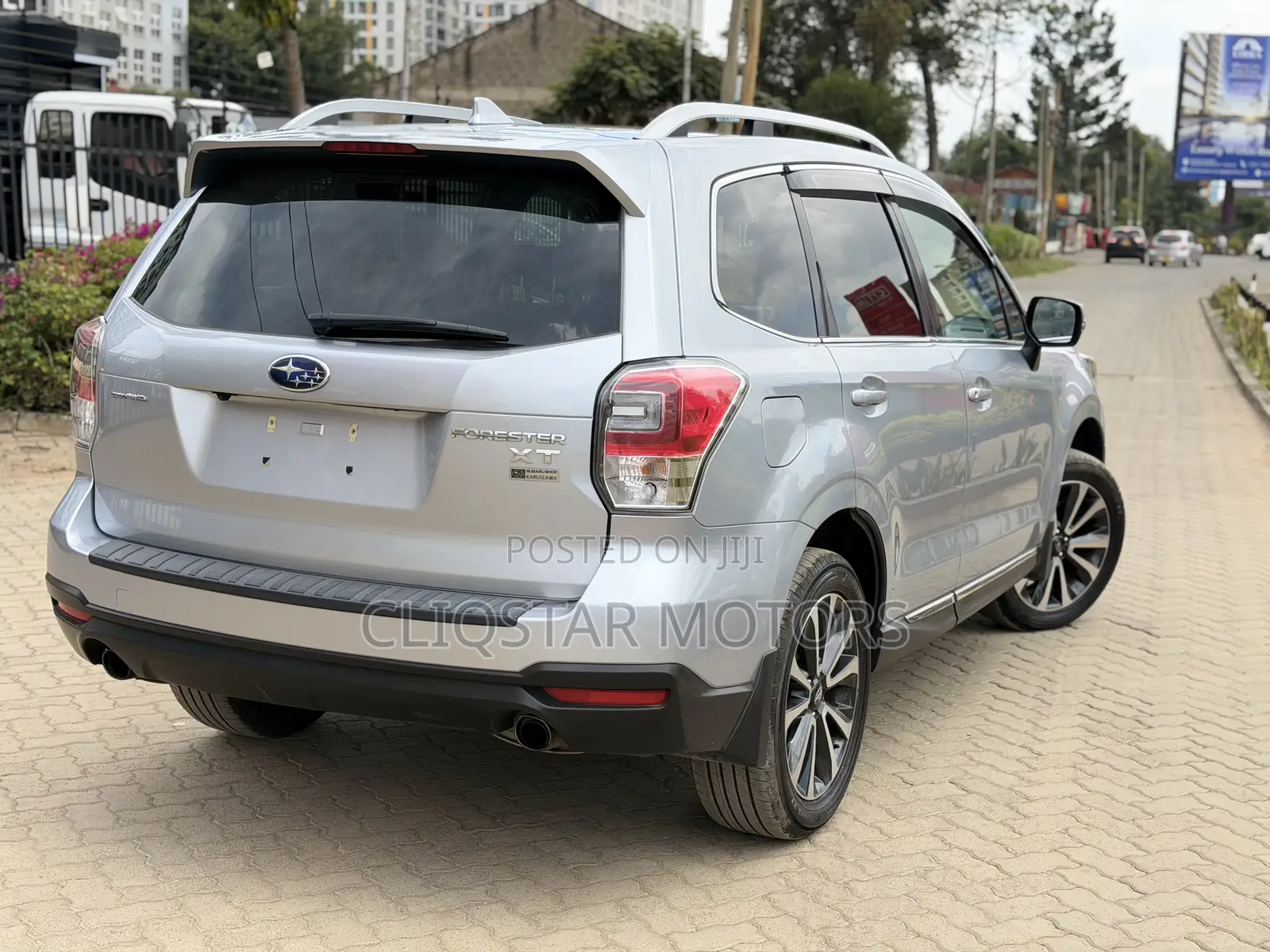 Subaru Forester 2.0XT Premium AWD 2018 Silver