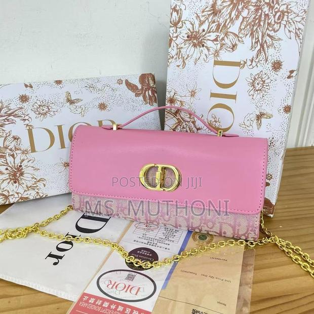 Boxed Dior 30 Montaigne Top Handle Pouch - thumbnail 4