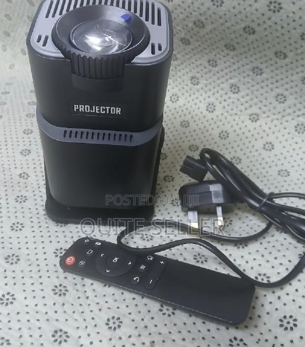 Flexible 180° Rotational Projection Scenarios Hy320 Projector - thumbnail 3