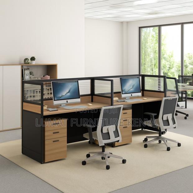 Modular Setup Multi-User Desk - thumbnail 5