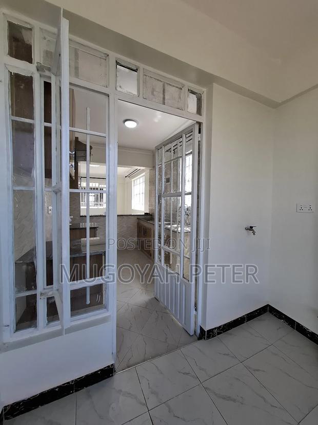 3bdrm Apartment in Zambezi/Sigona for rent