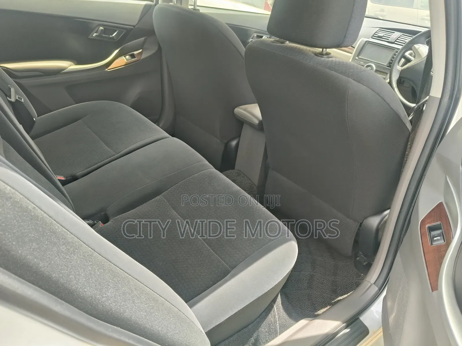 Toyota Allion 2016 Silver