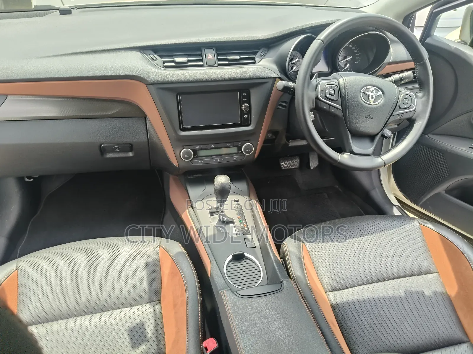 Toyota Avensis 2018 White