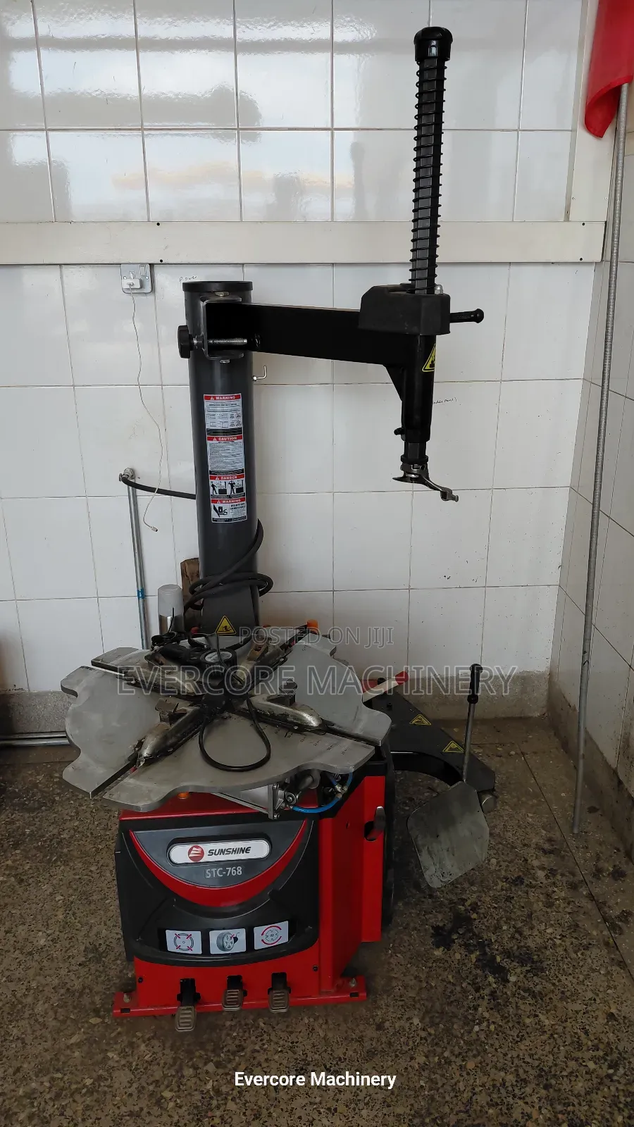 Commercial Electric Tyre Changer Machine Both Single or Three Phase.