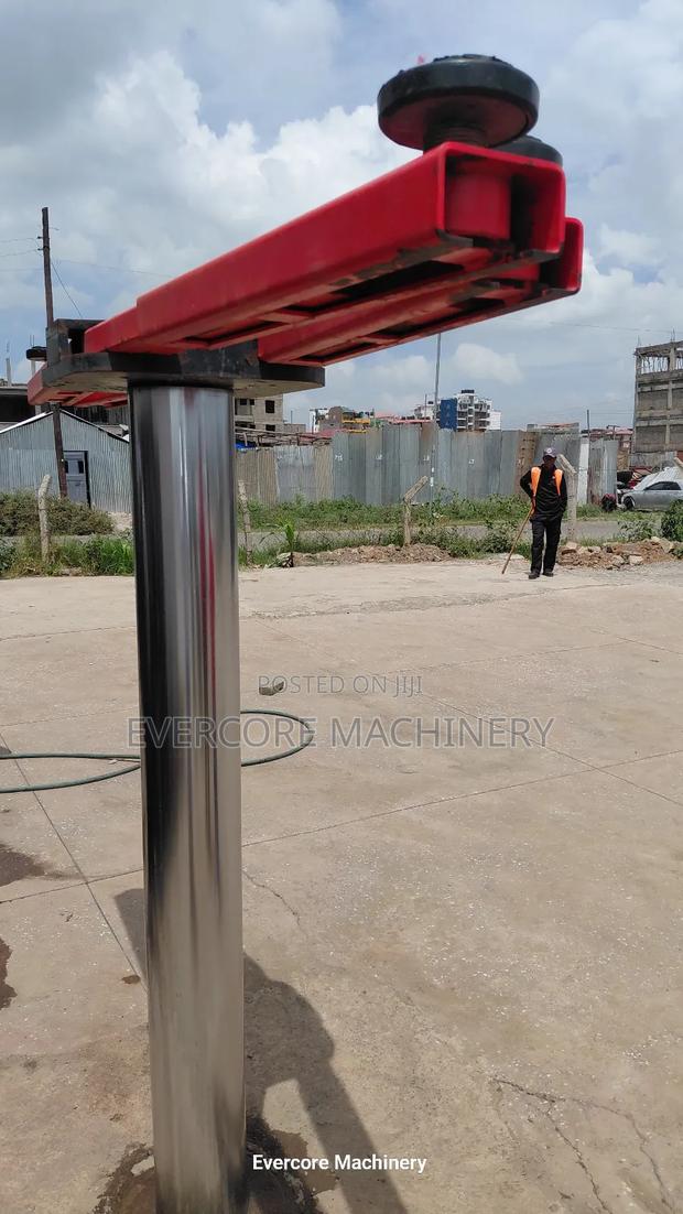Carwash Lift Machine Heavy Duty 4 Tonne Lifting Capacity. - thumbnail 2