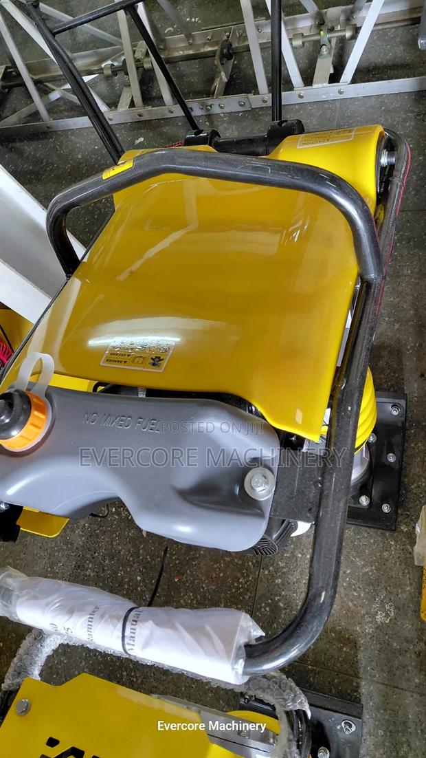 Heavy Duty Tamping Rammer Machine With Honda Engine. - thumbnail 3