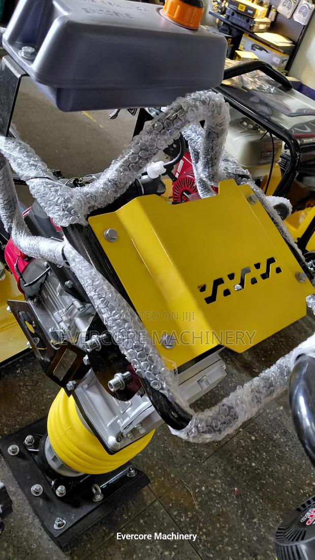 Commercial Heavy Duty Tmping Rammer Machine Honda Engine. - thumbnail 3