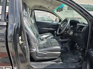 Toyota Hilux Revo Smart Cab Deisel 2.8 RWD 2019 Black