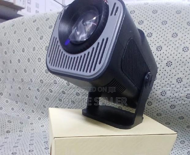 Projector Hy320 Mini Newly Native 720p Android 13 - main view
