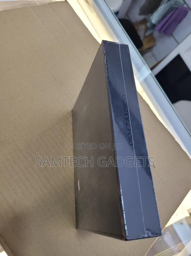 New Samsung Galaxy Z Fold 5 256 GB Black - thumbnail 2