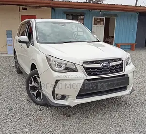 Subaru Forester 2.5i Limited AWD 2018 White