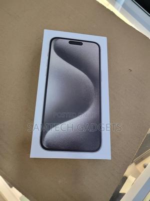 New Apple iPhone 15 Pro Max 256 GB Silver - thumbnail 2