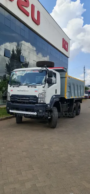 Isuzu Fvz 2025 White